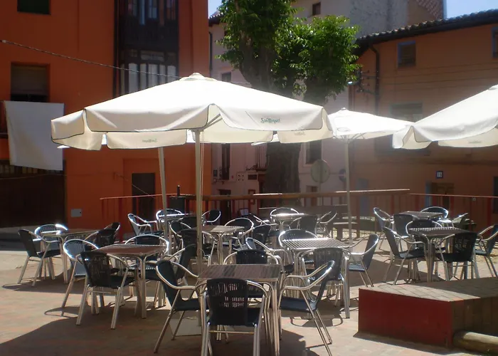 Pensión Arco De San Miguel 3*