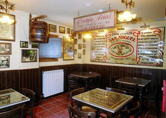 Arco De San Miguel Pensión Calatayud