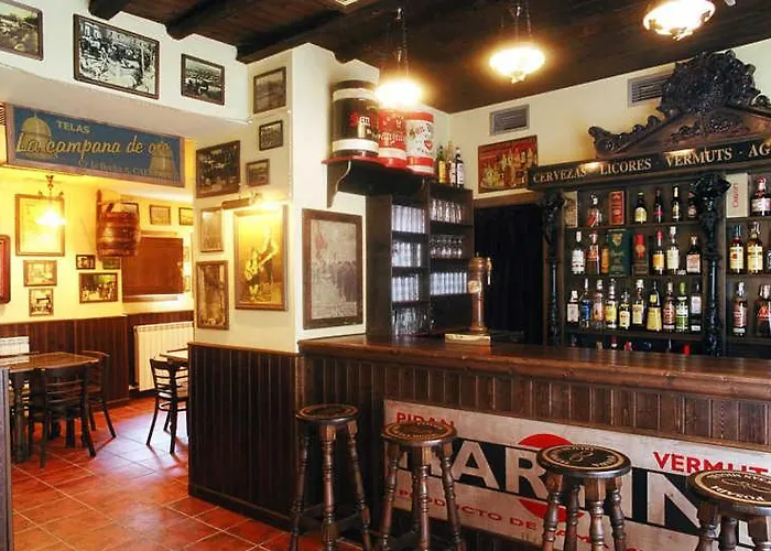 Arco De San Miguel Pensión